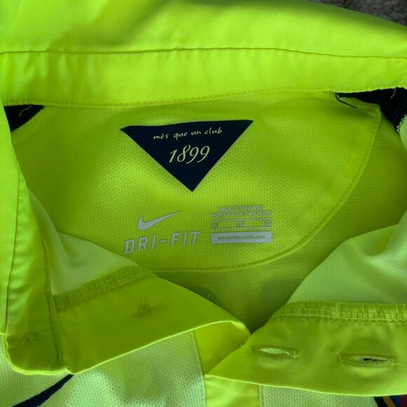 FC Barcelona 2014 Alternate Jersey    Size Kids XL Worn Minor flaws pictured - Picture 7 of 8